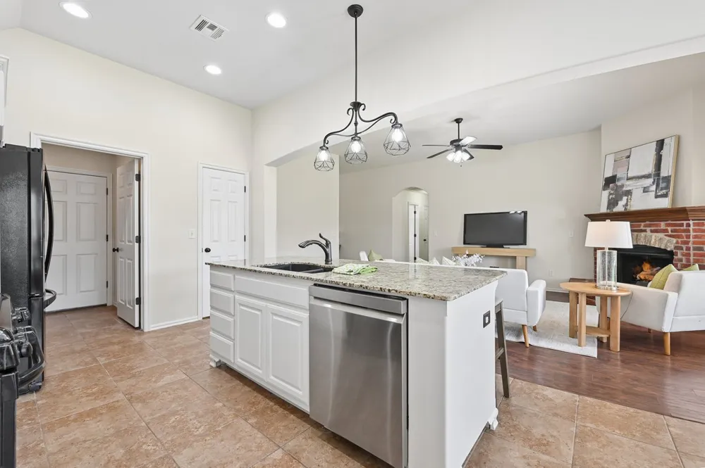 4665 S 202nd EastAvenue Broken Arrow, OK 74014