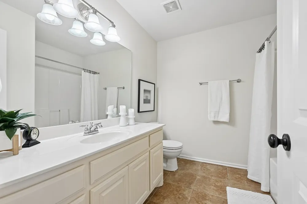 4665 S 202nd EastAvenue Broken Arrow, OK 74014