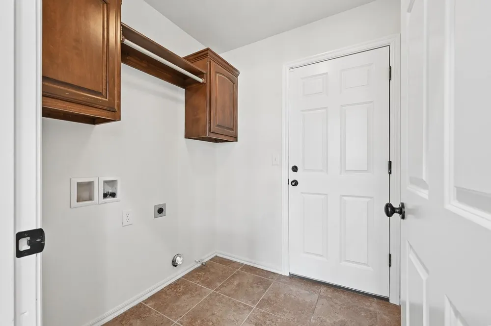 4665 S 202nd EastAvenue Broken Arrow, OK 74014