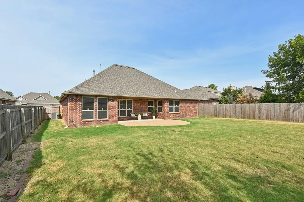 4665 S 202nd EastAvenue Broken Arrow, OK 74014