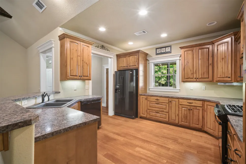 15254 E 486 ROAD Claremore, OK 74019