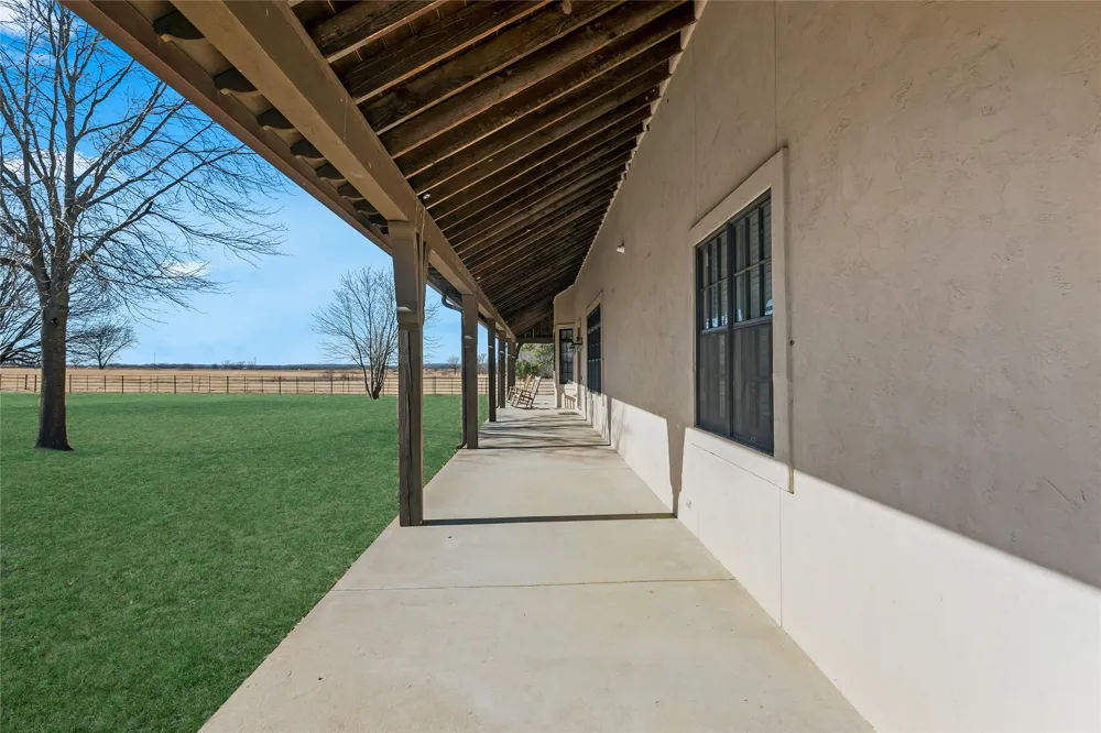 4224 Alt 75 Highway Beggs, OK 74421