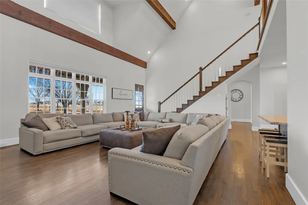 4224 Alt 75 Highway Beggs, OK 74421