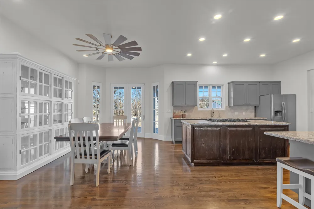 4224 Alt 75 Highway Beggs, OK 74421