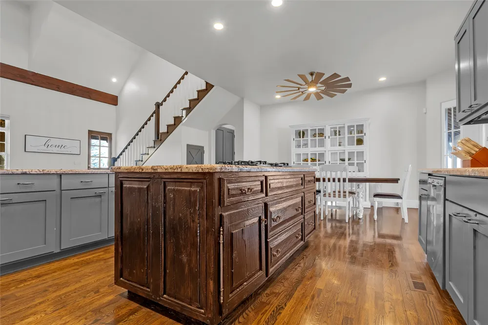 4224 Alt 75 Highway Beggs, OK 74421