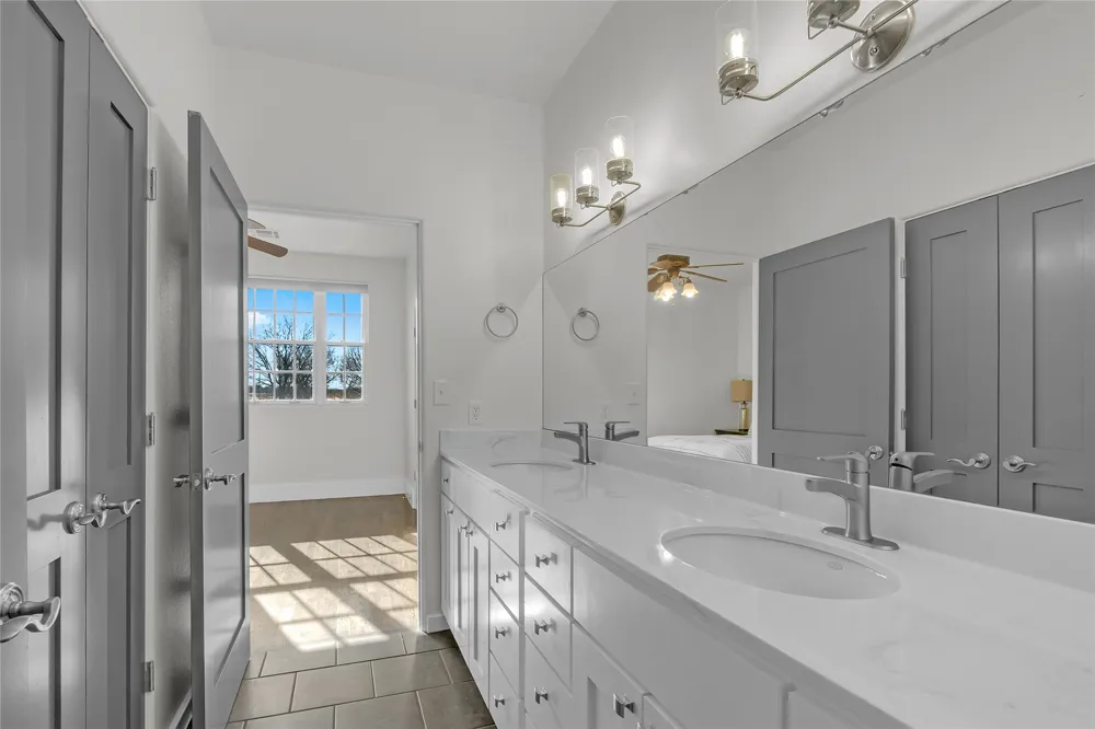 4224 Alt 75 Highway Beggs, OK 74421