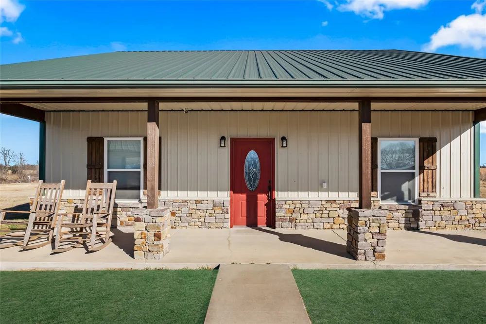 4224 Alt 75 Highway Beggs, OK 74421