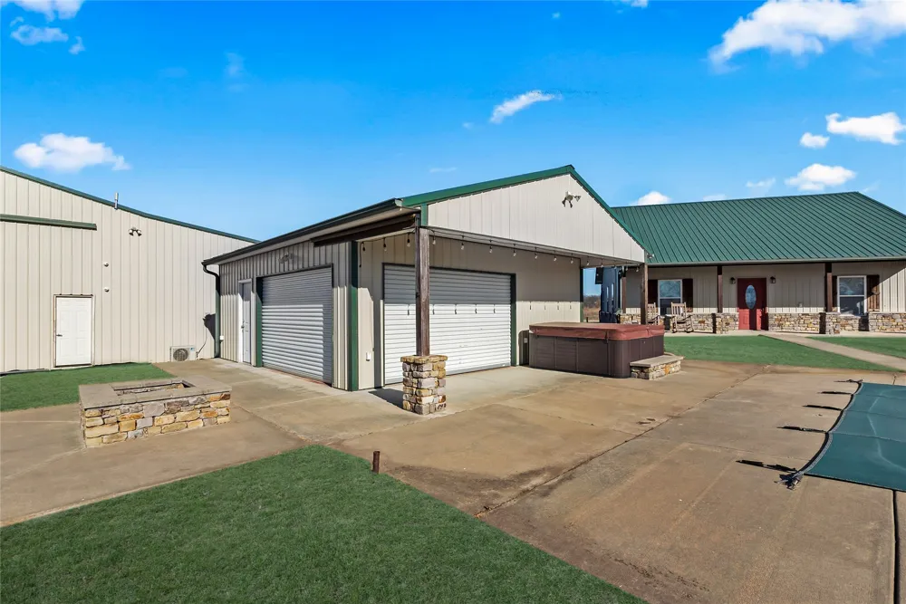4224 Alt 75 Highway Beggs, OK 74421