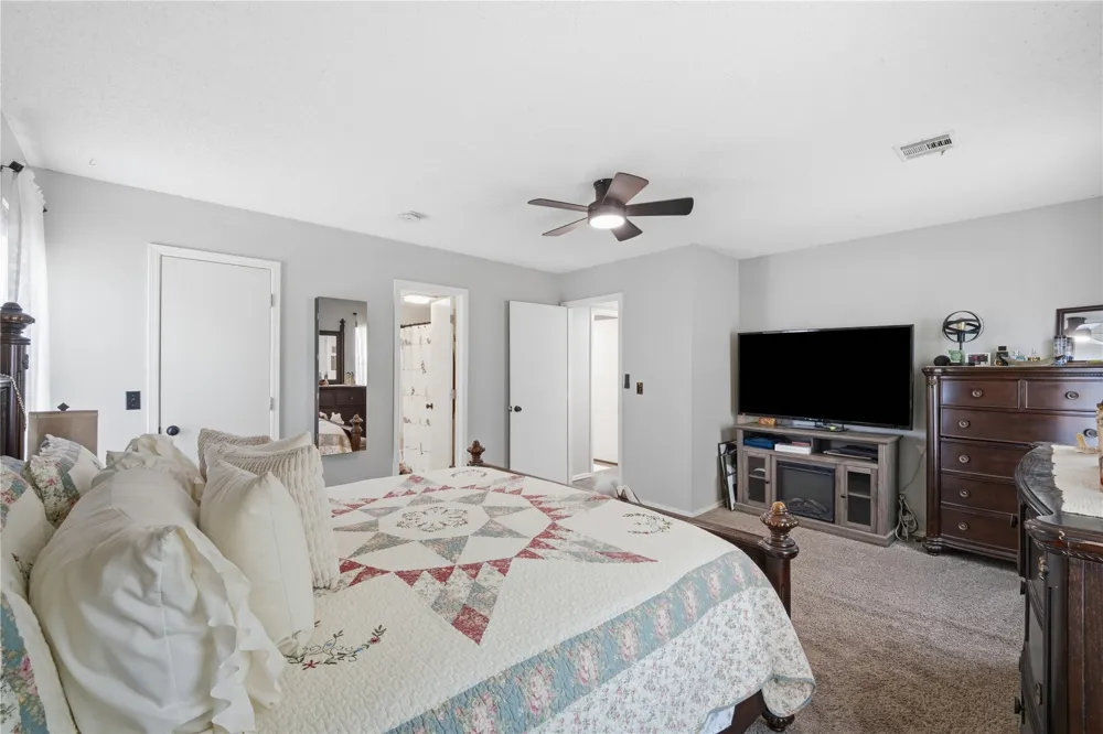 5438 Clearview Drive Bartlesville, OK 74006