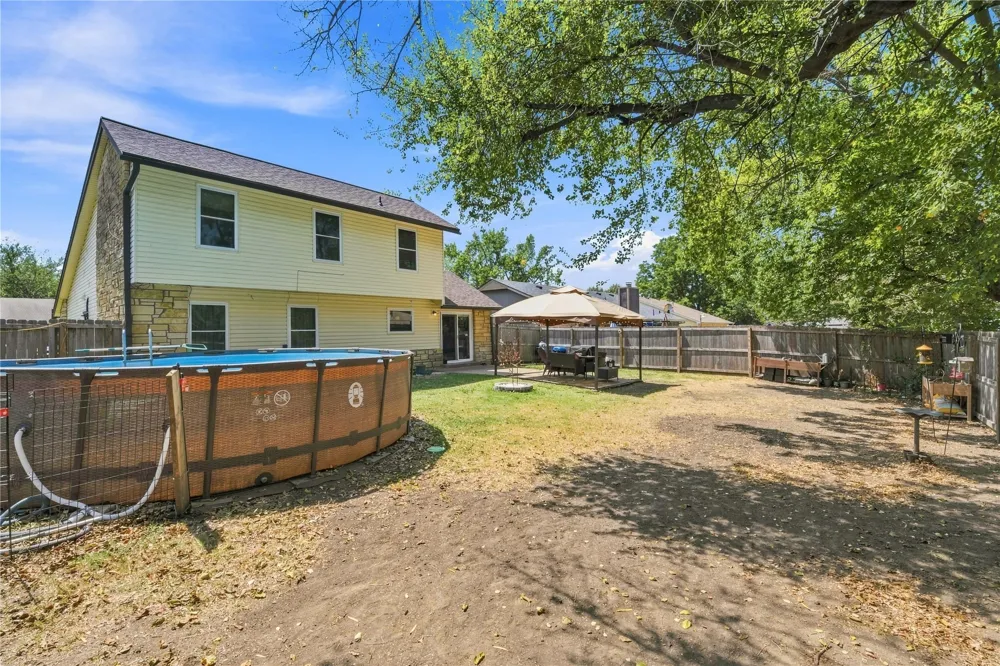 5438 Clearview Drive Bartlesville, OK 74006