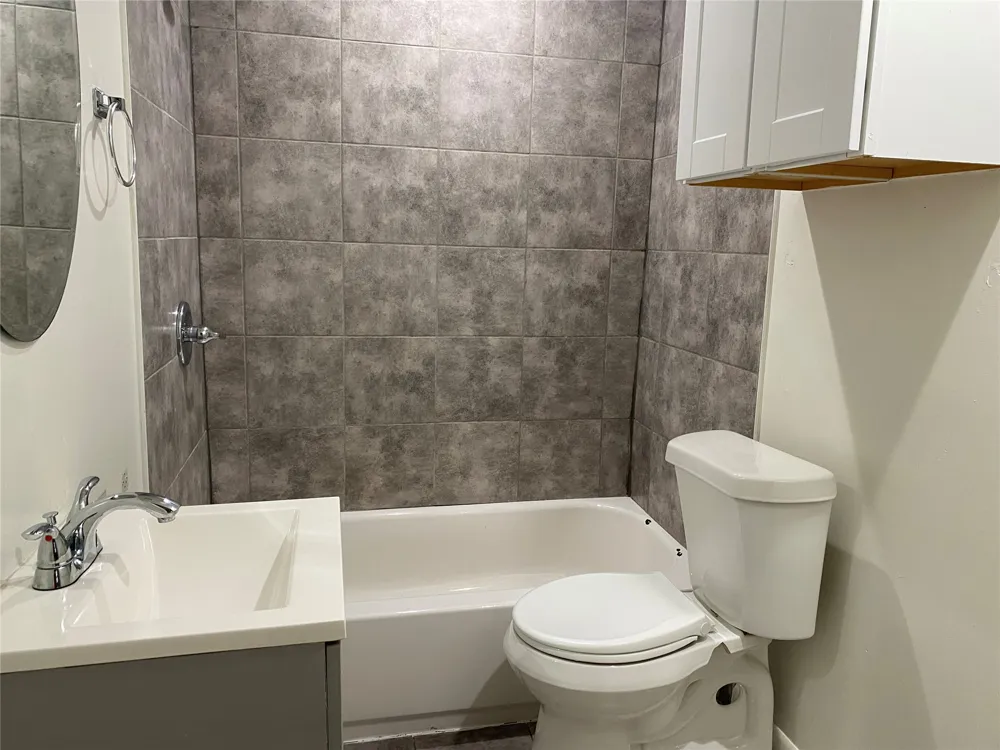 405 S 60th WestAvenue Tulsa, OK 74127