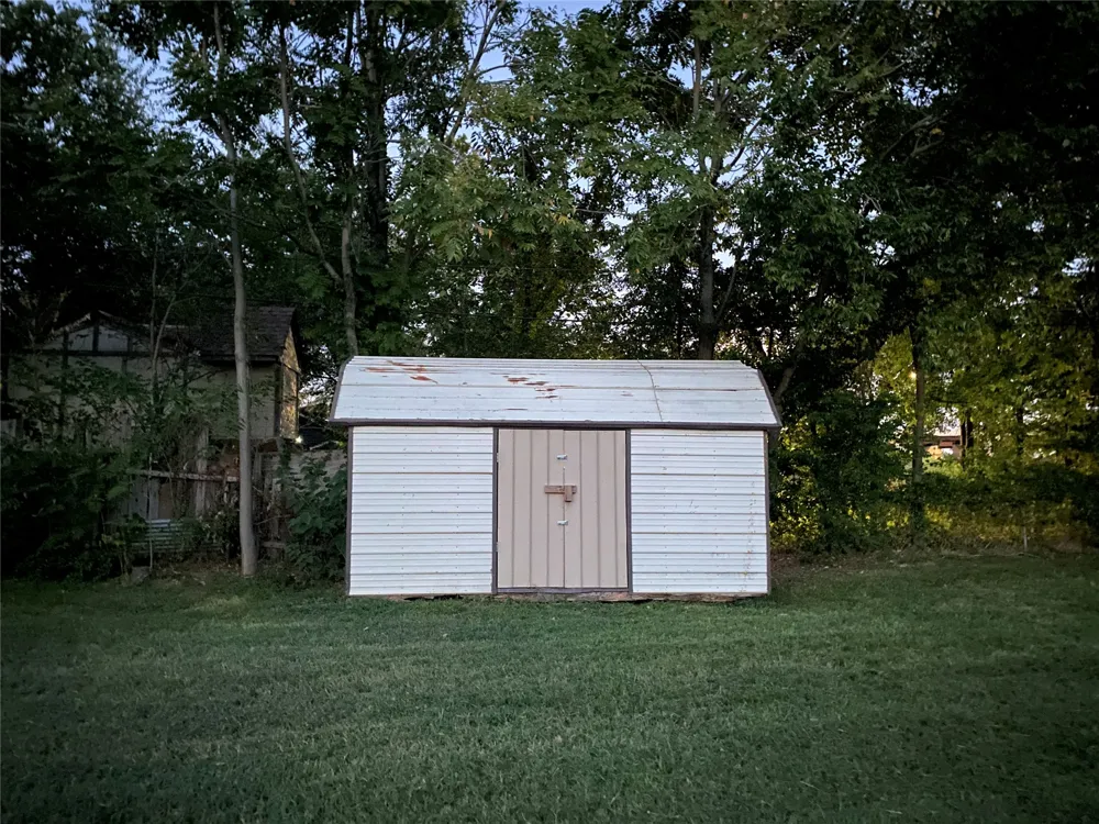 405 S 60th WestAvenue Tulsa, OK 74127