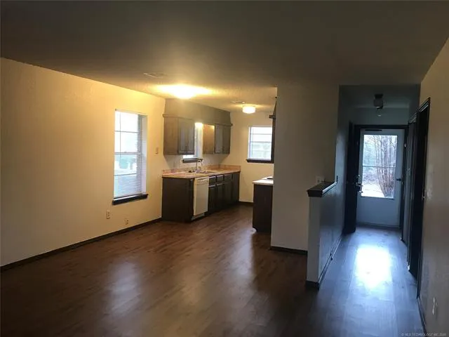821 Brown Street Sapulpa, OK 74066