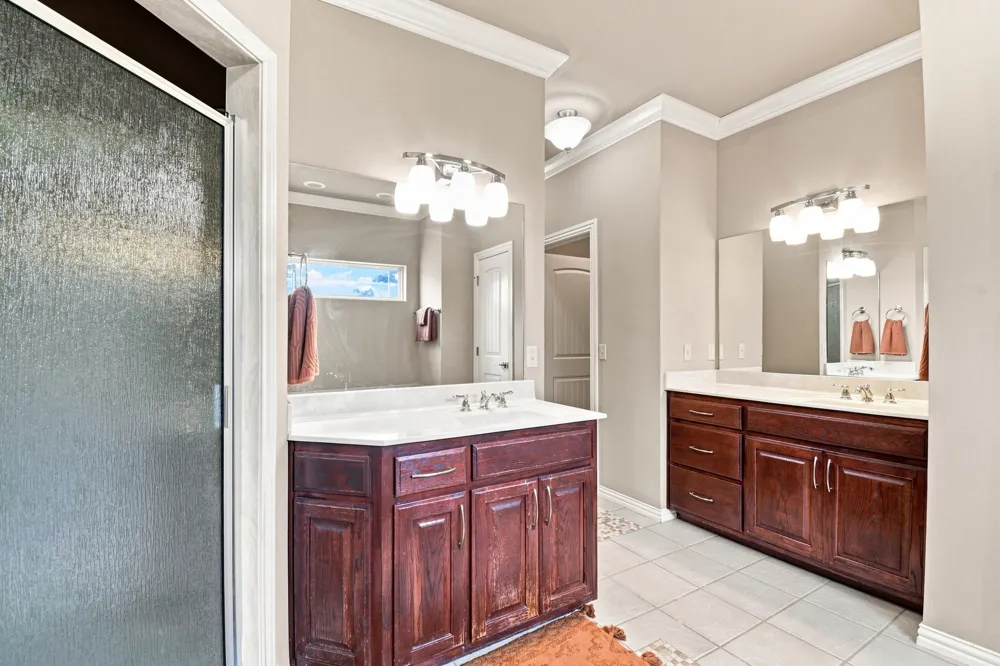 1640 W Harris Road W Muskogee, OK 74401