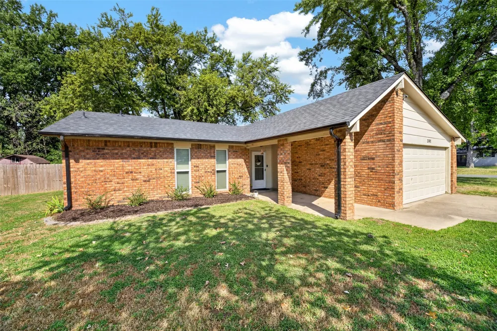 2301 Daniel Boulevard Muskogee, OK 74403