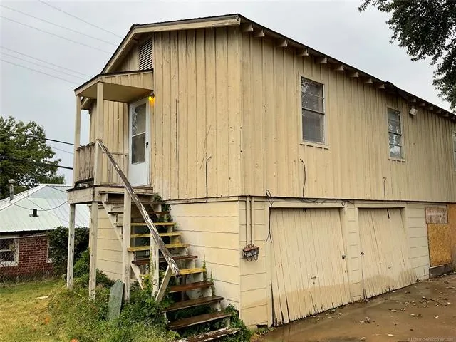 1208 S Jamestown Avenue E Tulsa, OK 74112