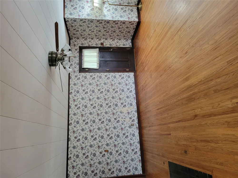 1207 S Birmingham Avenue Tulsa, OK 74104