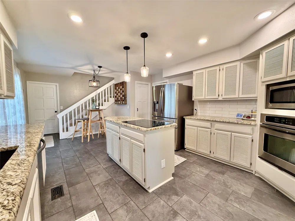 9520 Maplewood Avenue Tulsa, OK 74137