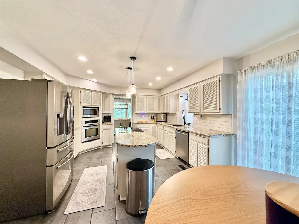 9520 Maplewood Avenue Tulsa, OK 74137