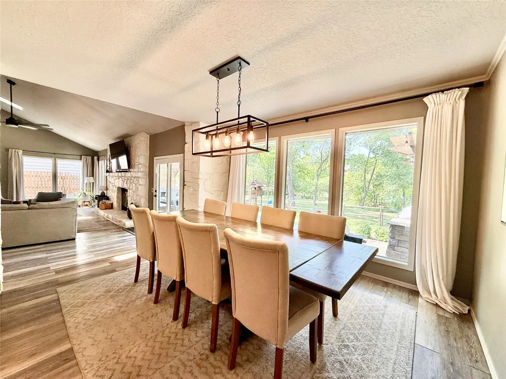 9520 Maplewood Avenue Tulsa, OK 74137