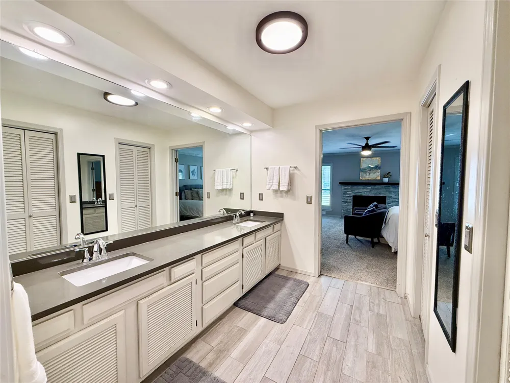 9520 Maplewood Avenue Tulsa, OK 74137