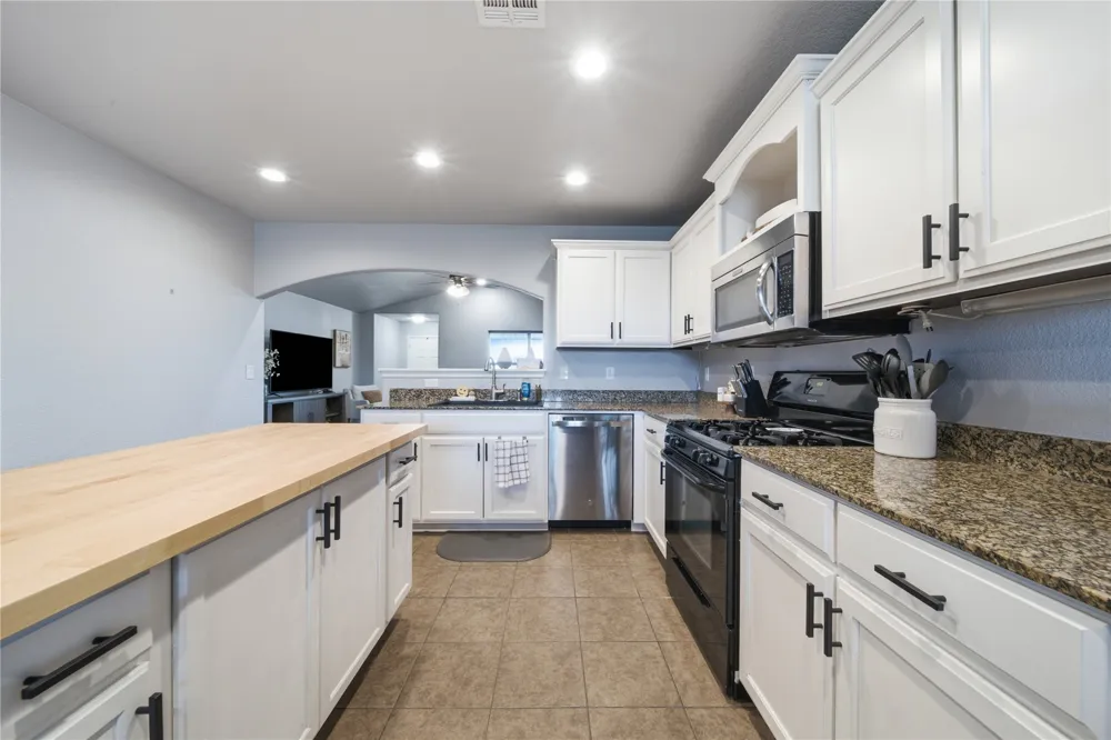 11423 E 110th Place Owasso, OK 74055