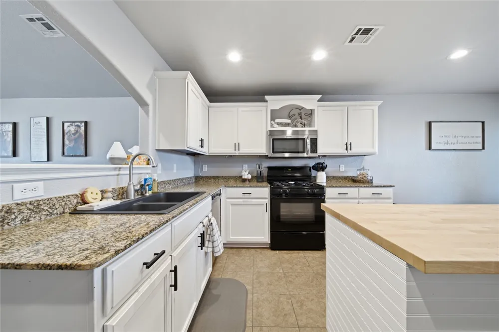 11423 E 110th Place Owasso, OK 74055