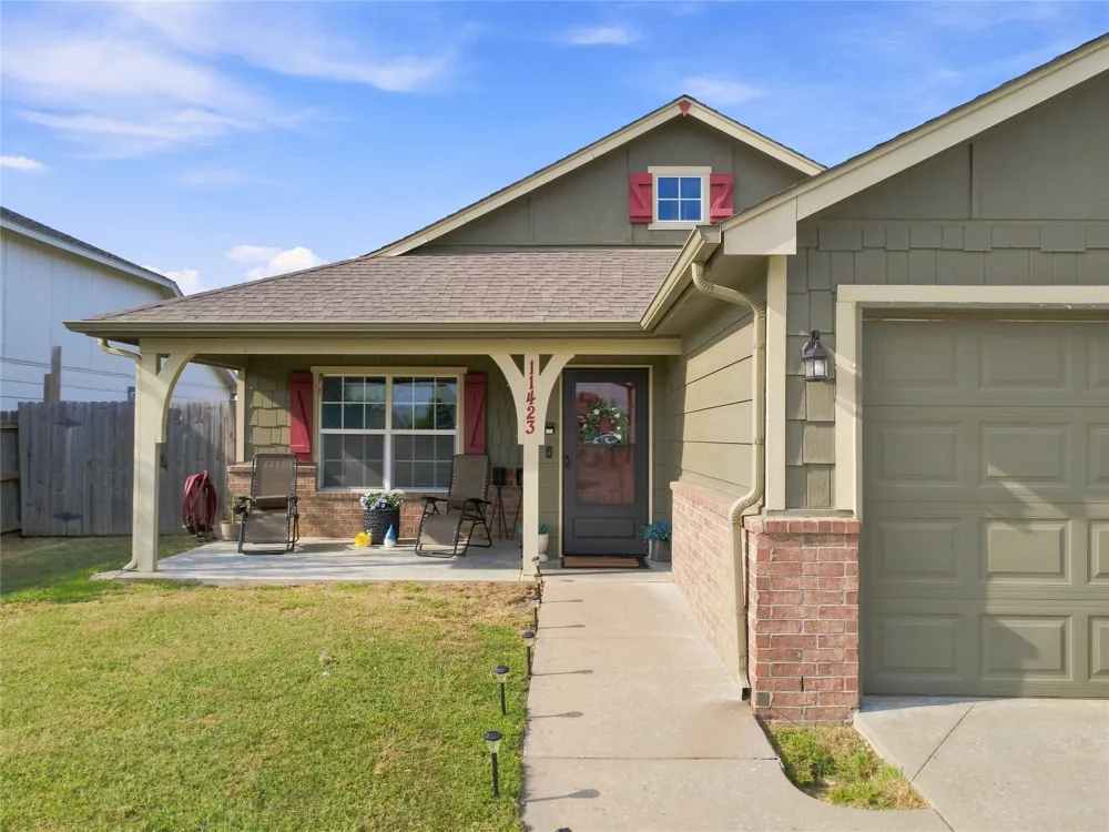 11423 E 110th Place Owasso, OK 74055