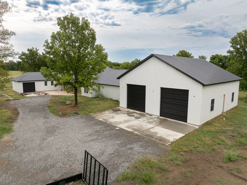 12765 S 431 ROAD Chouteau, OK 74337