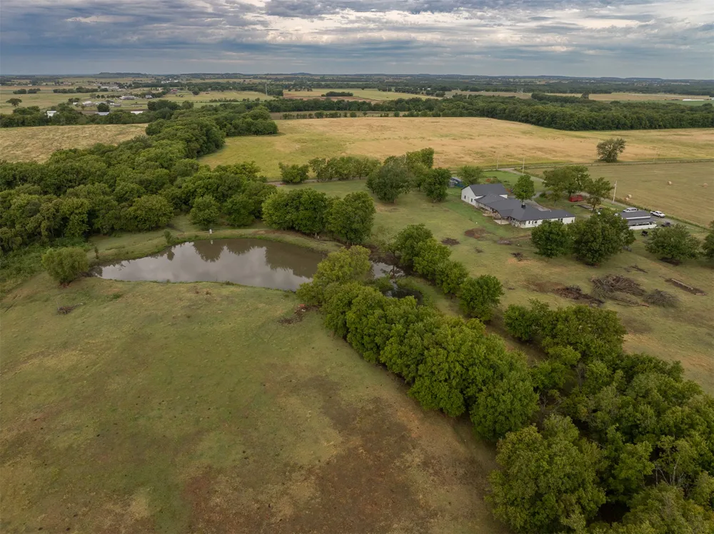 12765 S 431 ROAD Chouteau, OK 74337
