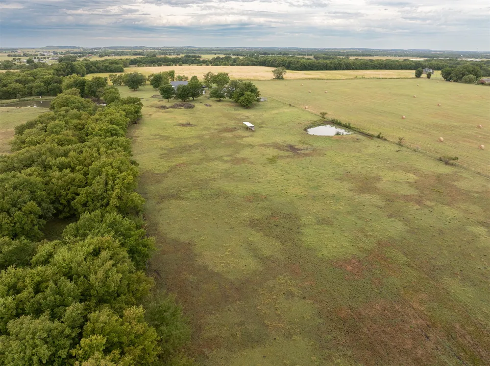 12765 S 431 ROAD Chouteau, OK 74337