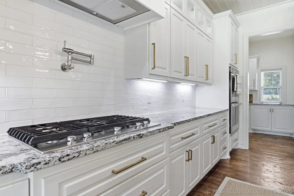 18649 E 126th Street S Broken Arrow, OK 74011