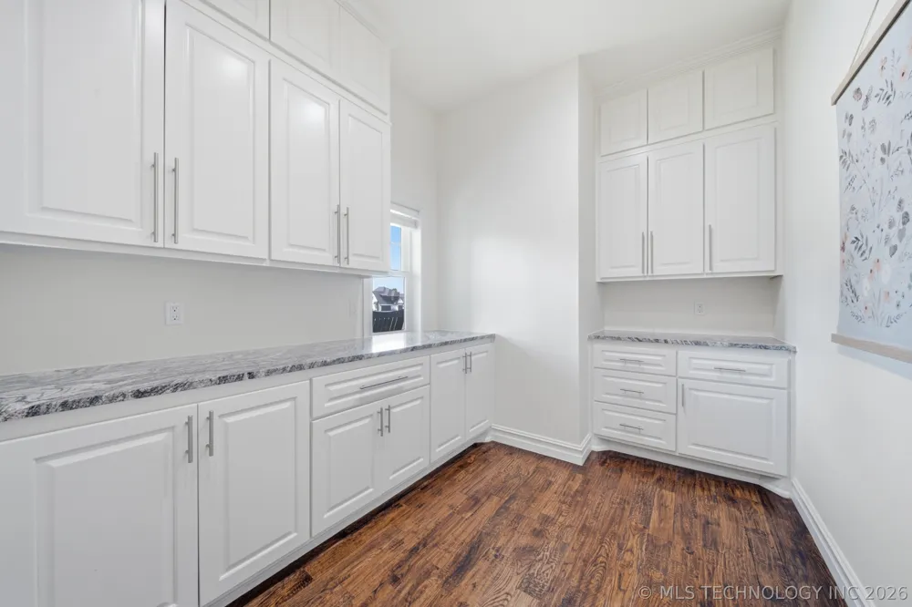 18649 E 126th Street S Broken Arrow, OK 74011