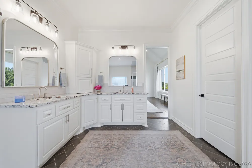 18649 E 126th Street S Broken Arrow, OK 74011