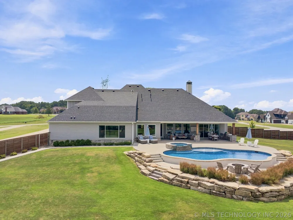 18649 E 126th Street S Broken Arrow, OK 74011
