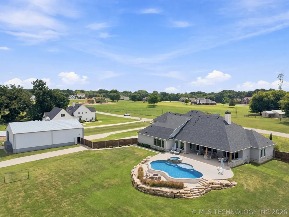18649 E 126th Street S Broken Arrow, OK 74011