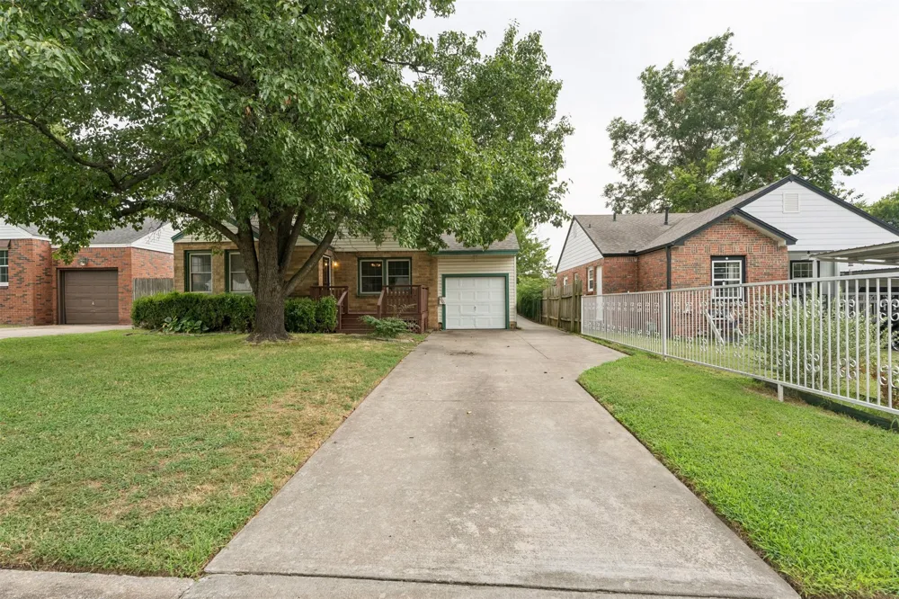 2520 E 2nd Street Tulsa, OK 74104