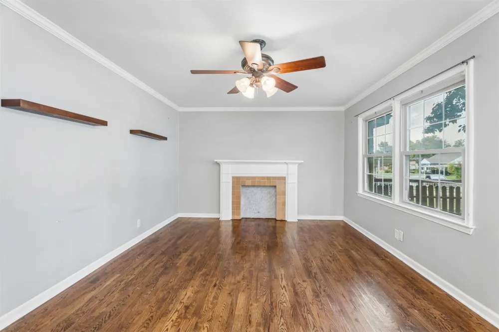 2520 E 2nd Street Tulsa, OK 74104