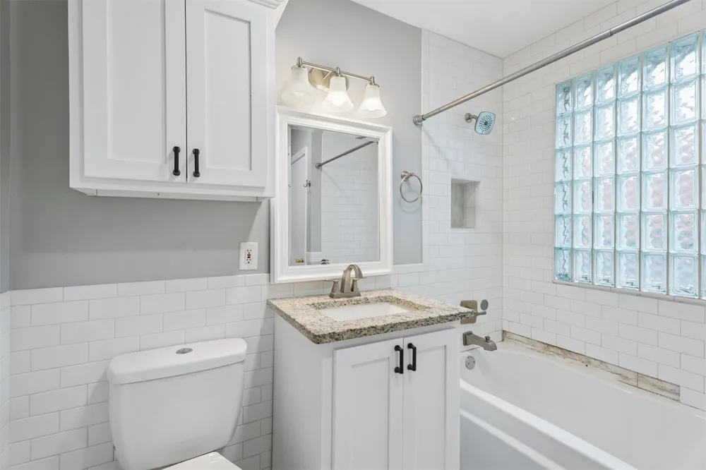 2520 E 2nd Street Tulsa, OK 74104