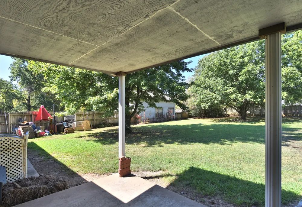 15730 S 297th East EastAvenue Coweta, OK 74429