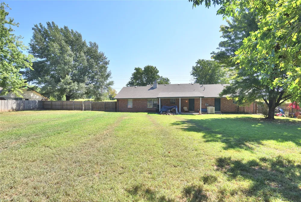 15730 S 297th East EastAvenue Coweta, OK 74429