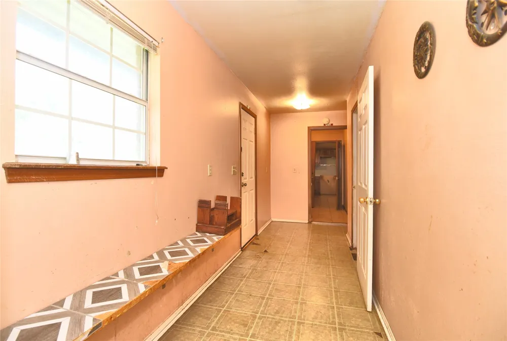 15730 S 297th East EastAvenue Coweta, OK 74429