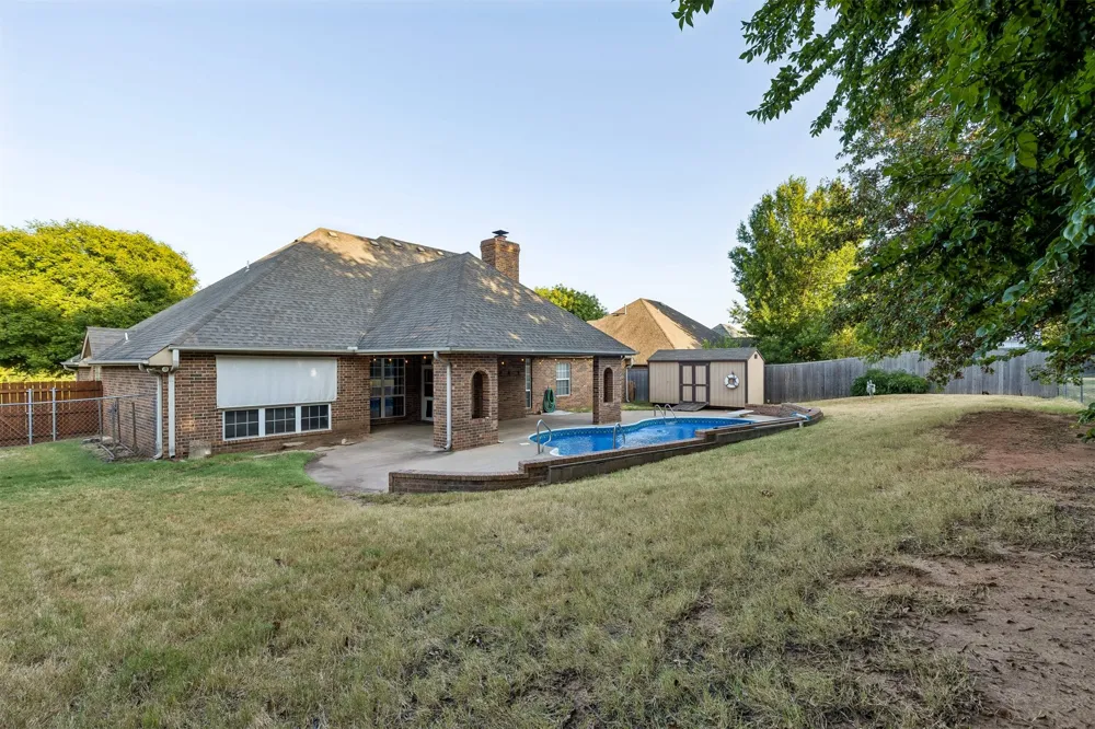 1924 Brooke Hollow Court Stillwater, OK 74075