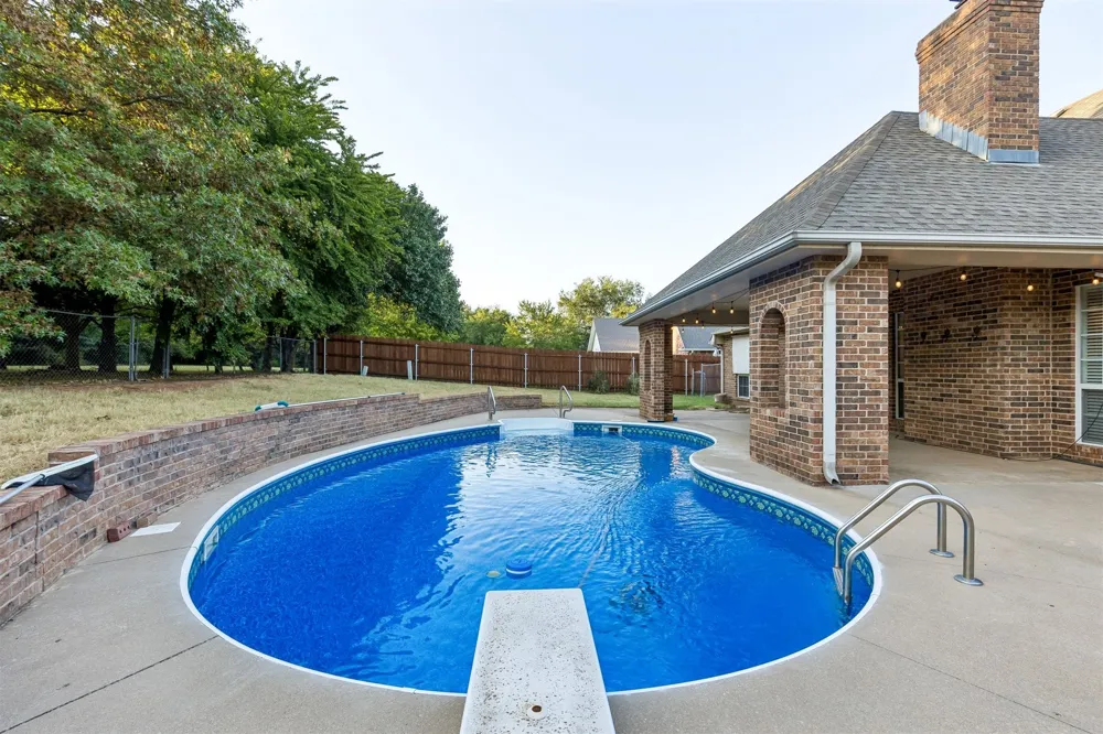 1924 Brooke Hollow Court Stillwater, OK 74075
