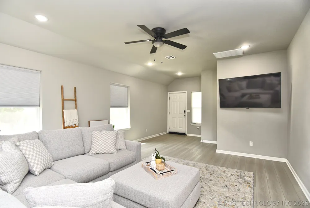 501 5th Street Sapulpa, OK 74066