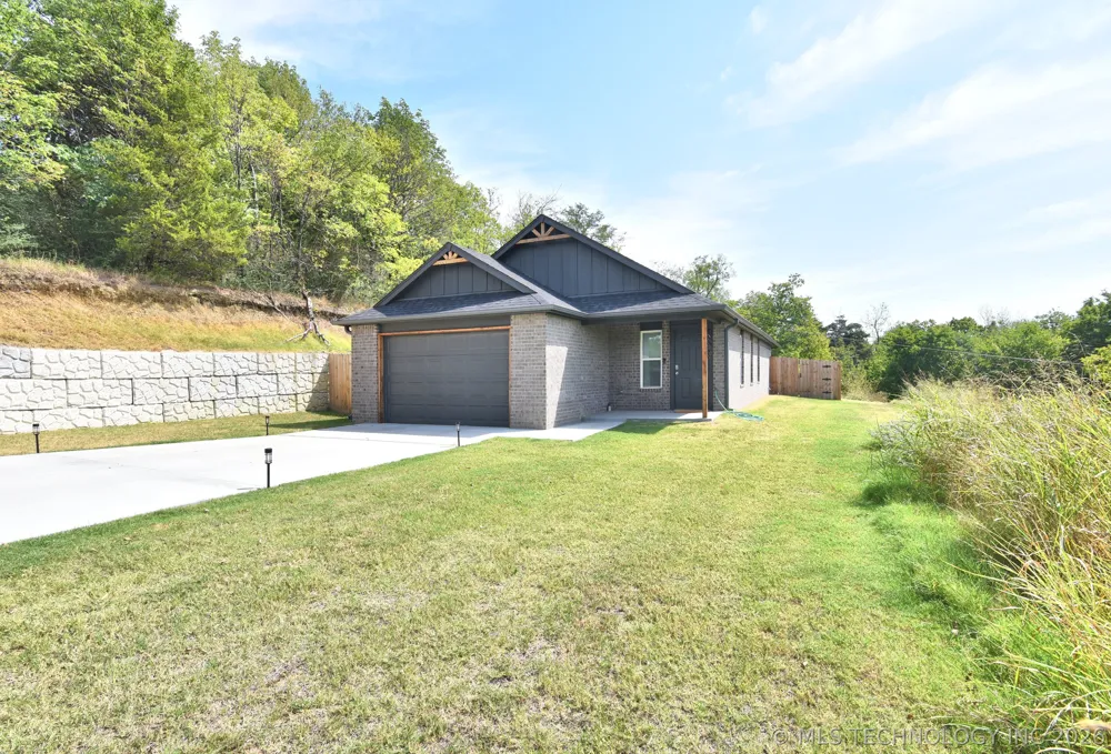 501 5th Street Sapulpa, OK 74066