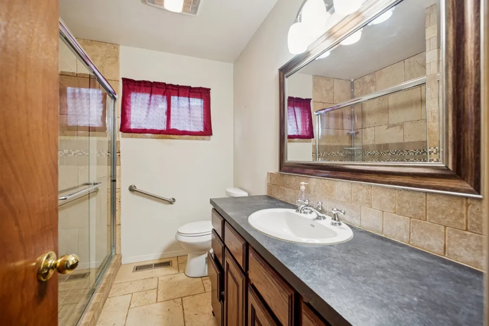 1710 Louise Drive McAlester, OK 74501