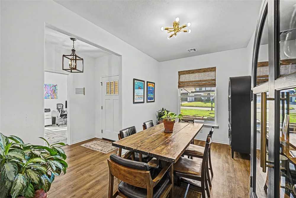 11925 131st EastAvenue Collinsville, OK 74021