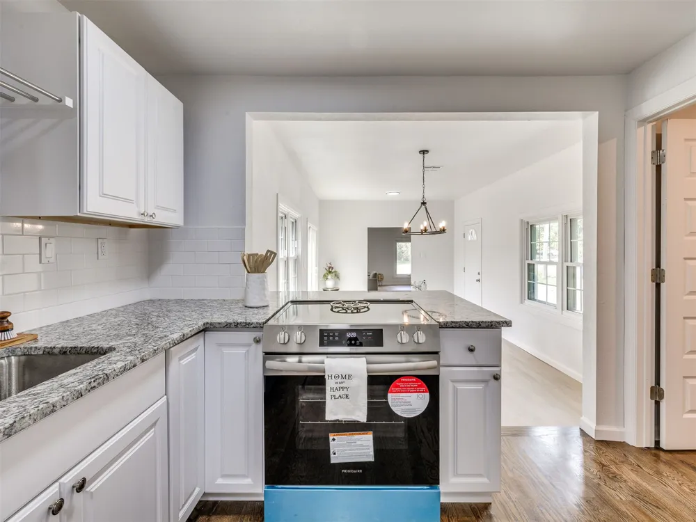 222 91st EastAvenue Tulsa, OK 74115