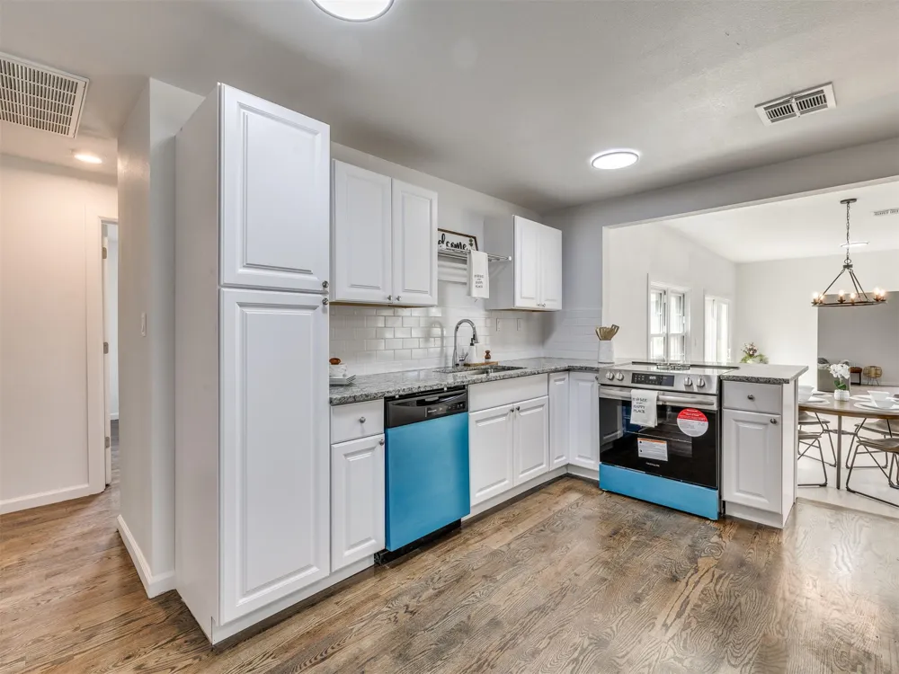 222 91st EastAvenue Tulsa, OK 74115